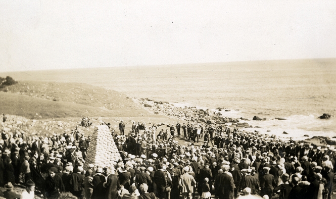 Kennington Cove Cairn